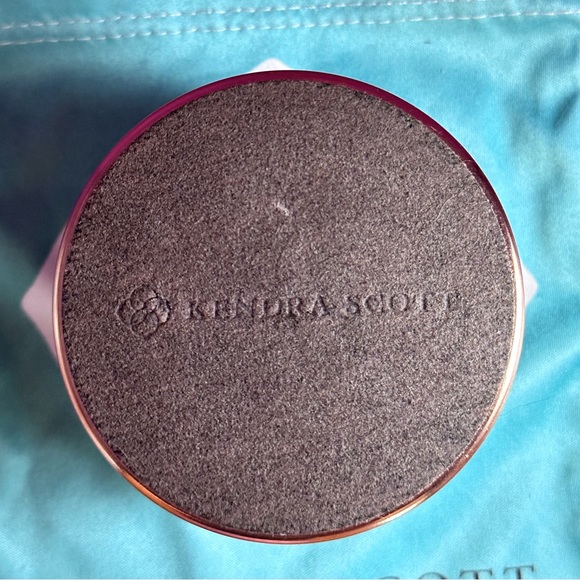 KENDRA SCOTT Rose Gold & Mother of Pearl Dome Jewelry Box, BEAUTIFUL! EUC, Rare! - Picture 5 of 11